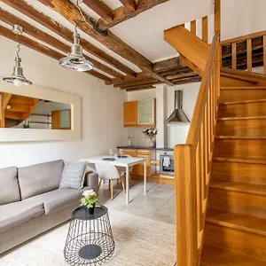 Geranimus 36b : Hearth Of Apartment Paris